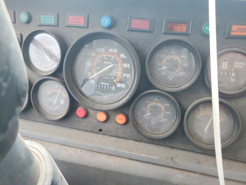 1999 Blue Bus VIN 1BAGEBSA8XF085849 COPART salvage auction — MINOR DENT/SCRATCHES, TX - CERTIFICATE OF TITLE, sold $100 on 2026-09-17 (photo 8)