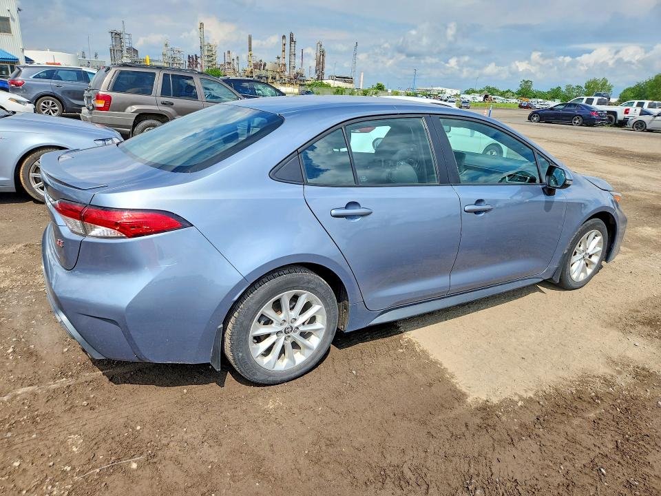 2022 Toyota Corolla VIN 5YFB4MBE9NP116419 COPART salvage auction — WATER/FLOOD, QC - IRRECUPERABLE, sold $4,200 on 2026-07-28 (photo 3)
