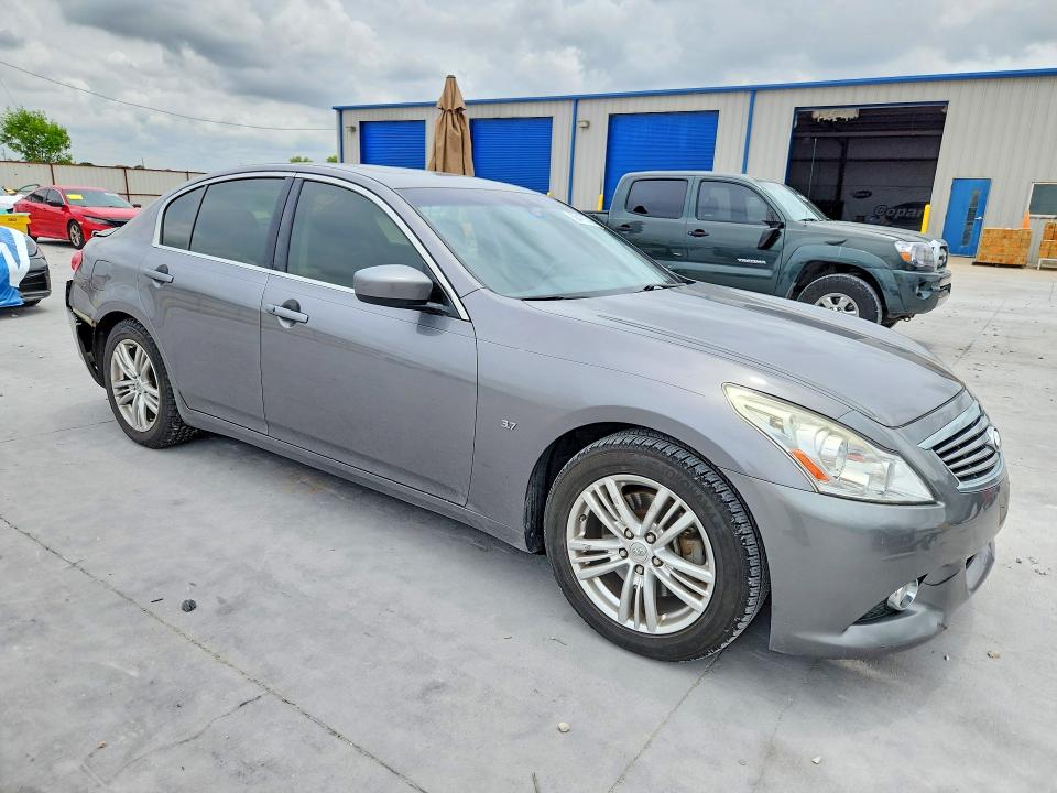 2015 Infiniti Q40 VIN JN1CV6AP9FM500143 COPART salvage auction — REAR END, Tx - Salvage Vehicle Title, sold $225 on 2026-07-28 (photo 4)