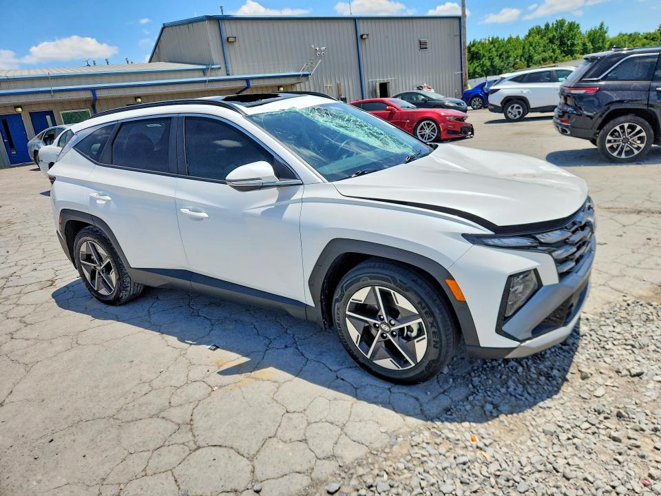 2025 Hyundai Tucson VIN 3KMJC3DE1SE019781 COPART salvage auction — FRONT END, Tn - Salvage Certificate, sold $8,700 on 2026-07-09 (photo 4)