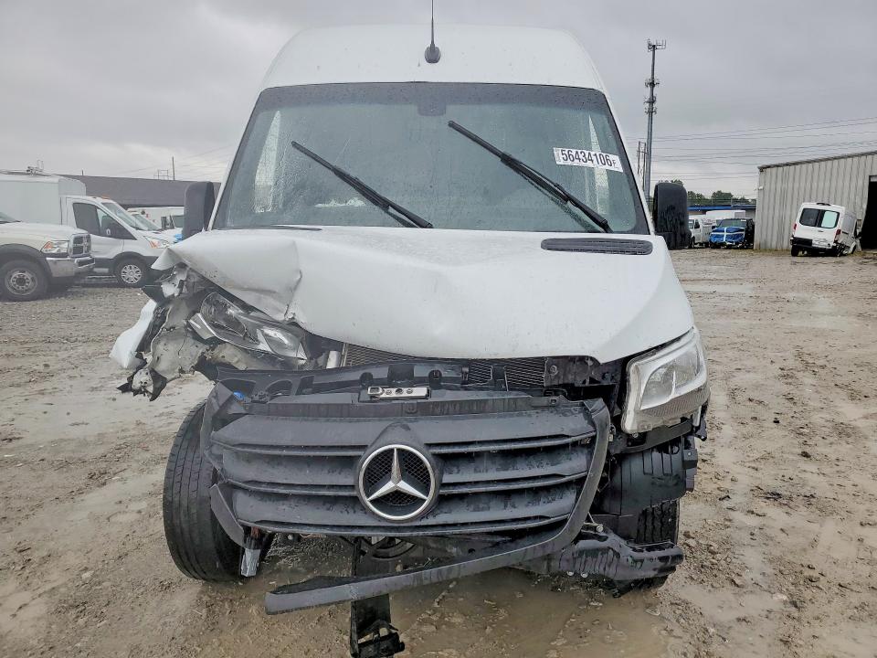 2022 Mercedes-benz Sprinter VIN W1Y4DCHY4NT090580 COPART salvage auction — FRONT END, Ky - Cert Of Title-Salvage, sold $6,400 on 2026-07-15 (photo 5)