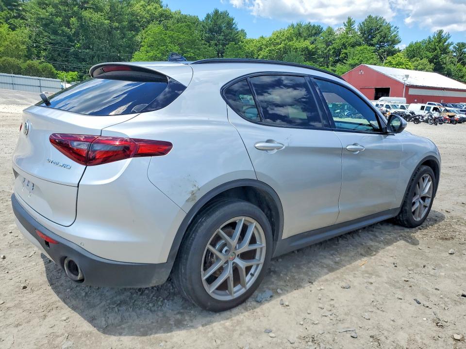 2018 Alfa romeo Stelvio VIN ZASFAKNN7J7B99636 COPART salvage auction — WATER/FLOOD, Ma - Cert Of Title-Salvage, sold $3,500 on 2026-07-27 (photo 3)