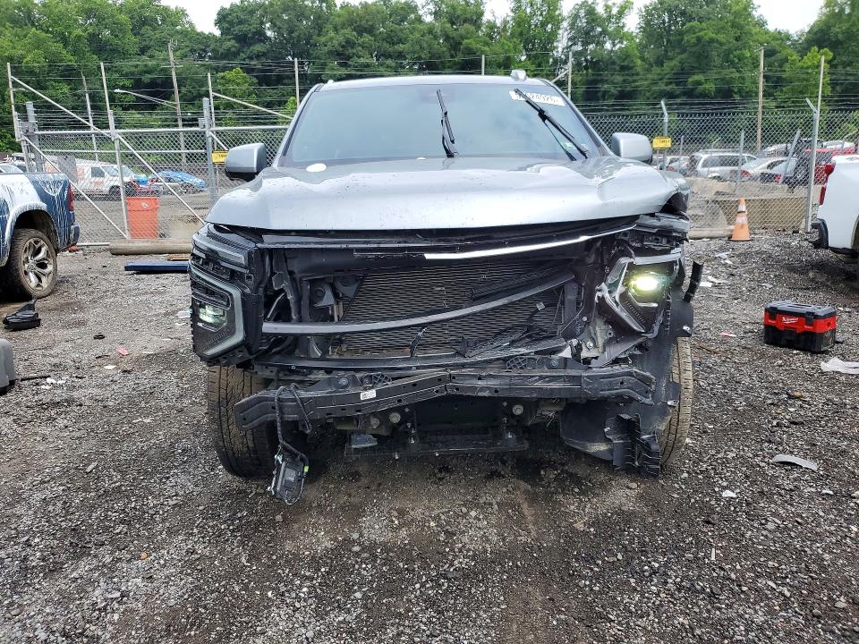 2026 Chevrolet Suburban VIN 1GNS6CKD8TR112741 COPART salvage auction — FRONT END, Salvage Title, sold $20,200 on 2026-07-28 (photo 5)