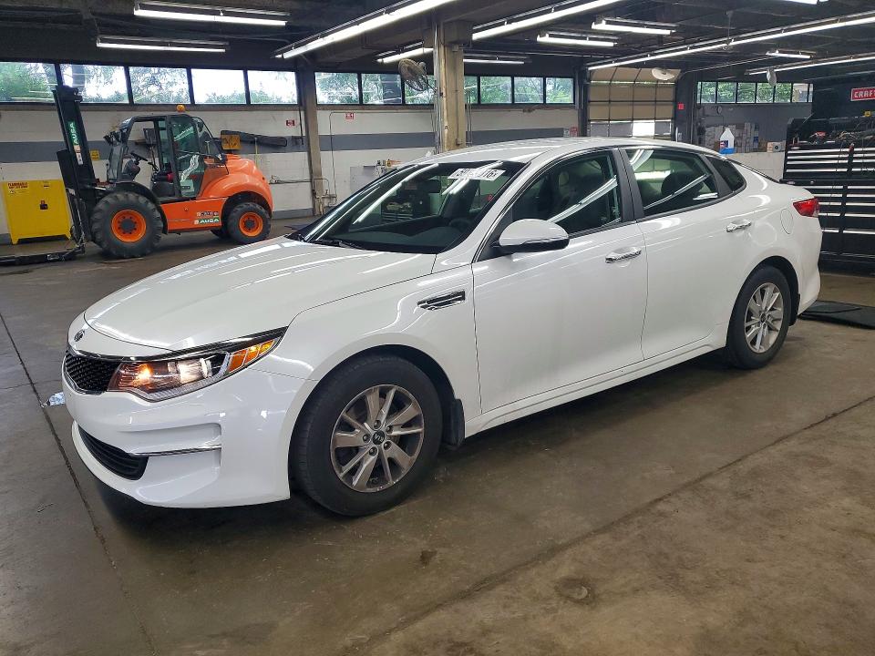 2016 Kia Optima VIN KNAGT4L33G5088751 COPART salvage auction — MECHANICAL, Il - Certificate Of Title, sold $2,130 on 2026-07-06 (photo 1)