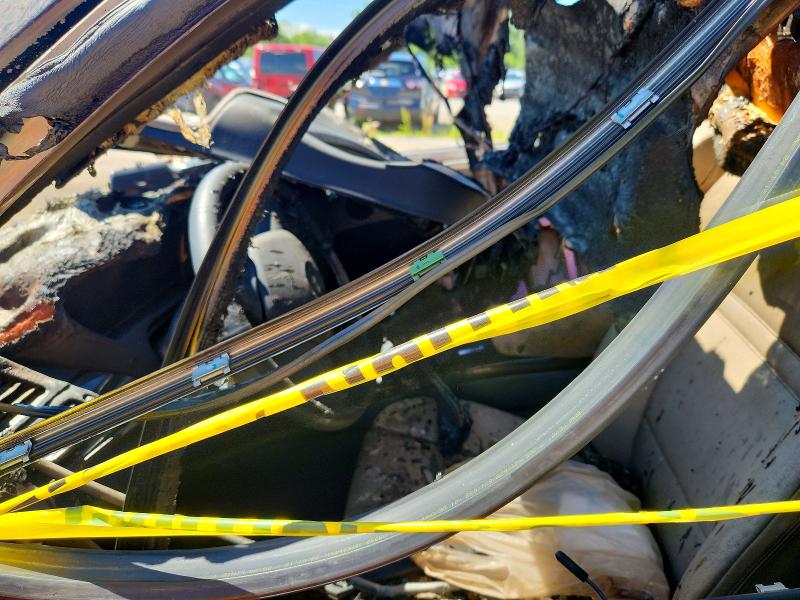 2013 BMW X5 VIN 5UXZV4C59DL994447 COPART salvage auction — BURN, IN - CERTIFICATE OF TITLE, sold $225 on 2026-07-27 (photo 7)