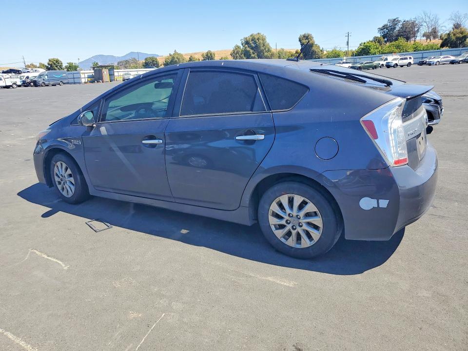 2015 Toyota VIN JTDKN3DP9F3068338 COPART salvage auction — MECHANICAL, Ca - Dis/Dlr/Exp Only Clean Title, sold $5,400 on 2026-07-15 (photo 2)