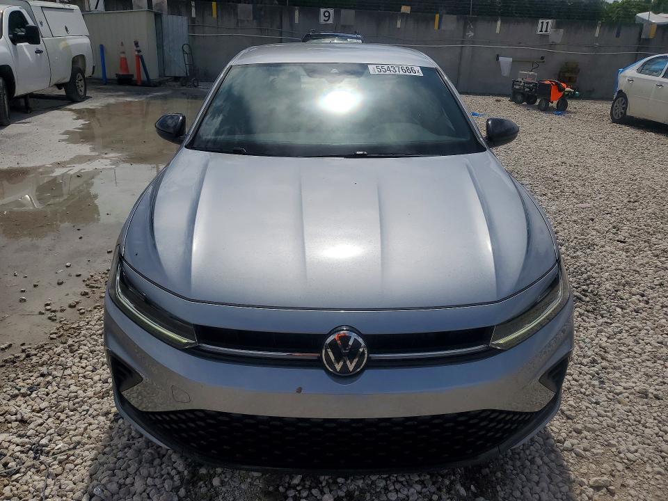 2025 Volkswagen Jetta VIN 3VWBX7BU2SM049324 COPART salvage auction — REAR END, Fl - Cert Of Title Slvg Rebuildable, sold $6,500 on 2026-07-31 (photo 5)