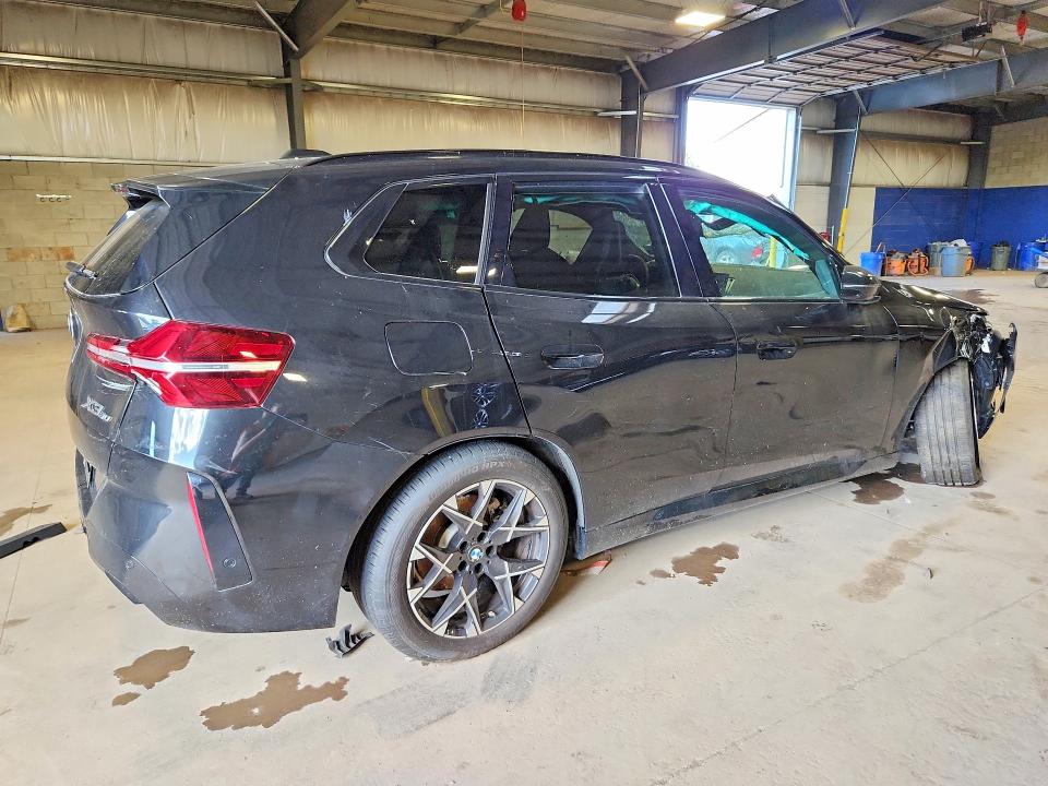 2026 BMW X3 VIN 5UX53GP02T9233064 COPART salvage auction — ROLLOVER, Pa - Certificate Of Salvage, sold $1,650 on 2026-07-22 (photo 3)