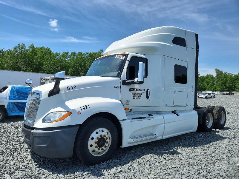 2019 International VIN 3HSDZTZR2KN649519 COPART salvage auction — NORMAL WEAR, Mi - Certificate Of Title, sold $13,900 on 2026-07-28 (photo 2)
