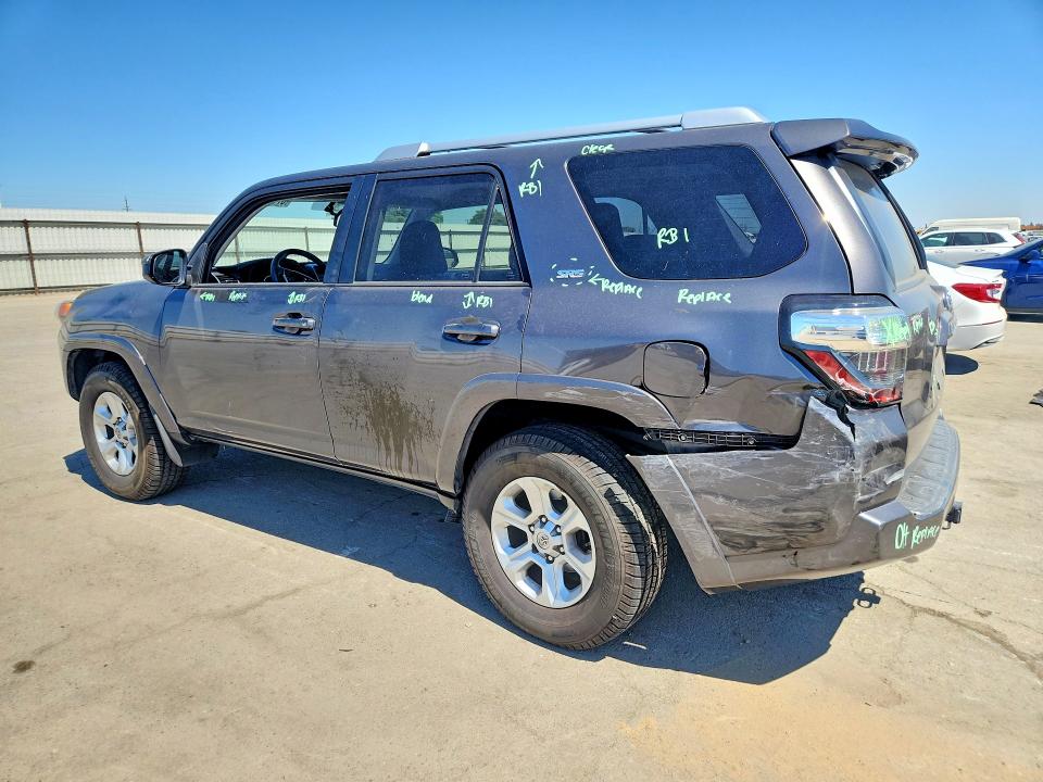 2015 Toyota 4runner VIN JTEZU5JR3F5099006 COPART salvage auction — REAR END, Ca - Salvage Certificate, sold $7,800 on 2026-07-13 (photo 2)