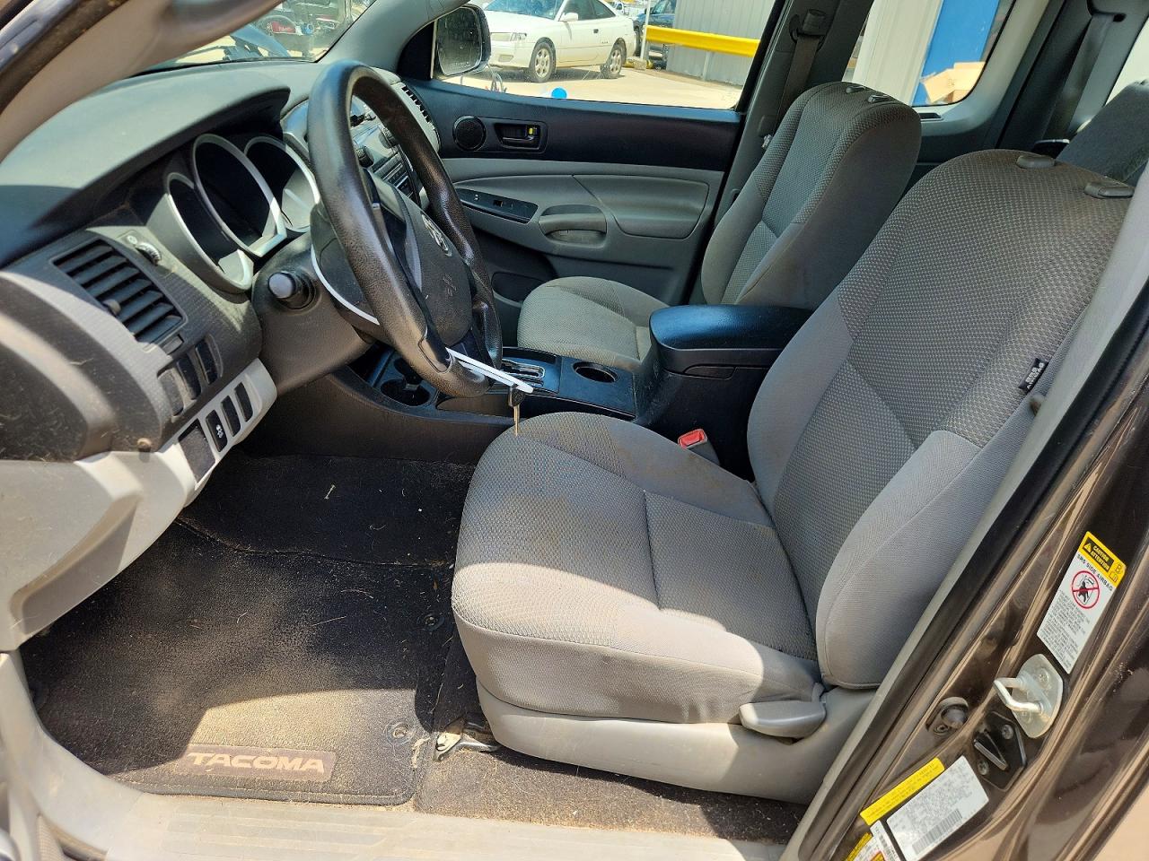 2012 Toyota Tacoma VIN 5TFTX4CN4CX021422 COPART salvage auction — Side, MS - CERTIFICATE OF TITLE, sold $3,700 on 2026-07-09 (photo 7)