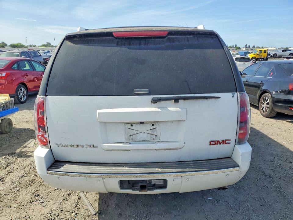 2007 Gmc Yukon xl VIN 1GKFK66837J225896 COPART salvage auction — VANDALISM, Ca - Salvage Certificate, sold $800 on 2026-07-09 (photo 6)