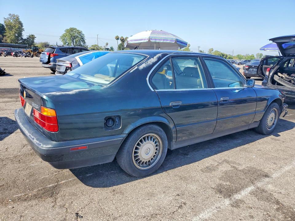 1994 BMW 5 series VIN WBAHD6320RGK43798 COPART salvage auction — NORMAL WEAR, CA - DIS/DLR/EXP ONLY CLEAN TITLE, sold $525 on 2026-07-30 (photo 3)