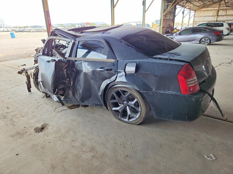 2006 Chrysler 300c VIN 2C3KA63H36H353321 COPART salvage auction — FRONT END, Az - Certificate Of Title, sold $475 on 2026-08-19 (photo 2)