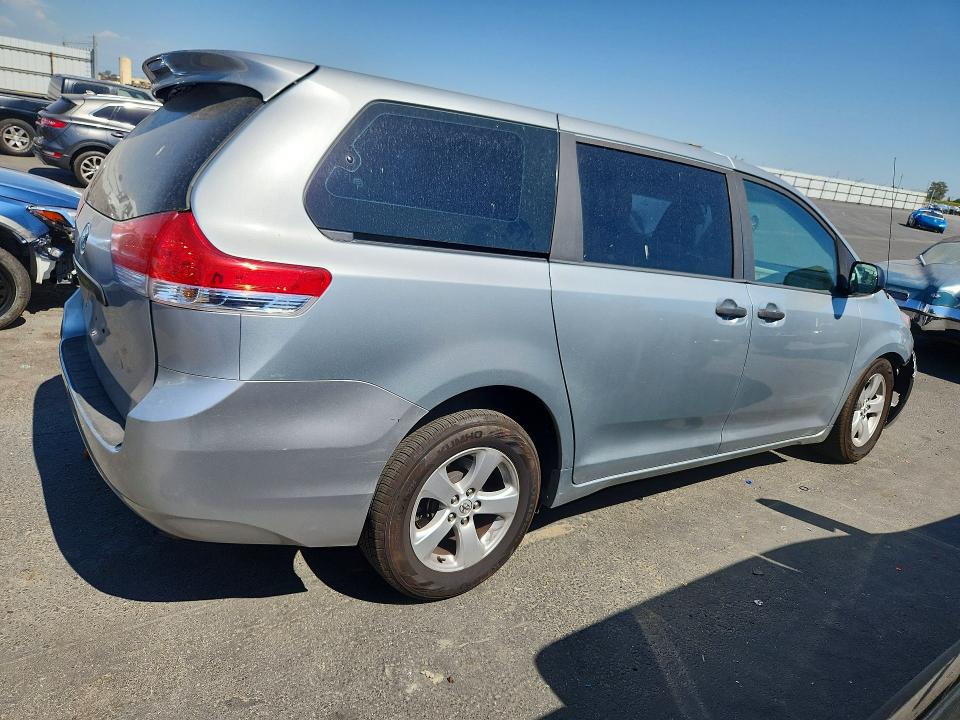 2014 Toyota Sienna VIN 5TDZK3DCXES516555 COPART salvage auction — FRONT END, Ca - Salvage Certificate, sold $70 on 2026-07-27 (photo 3)