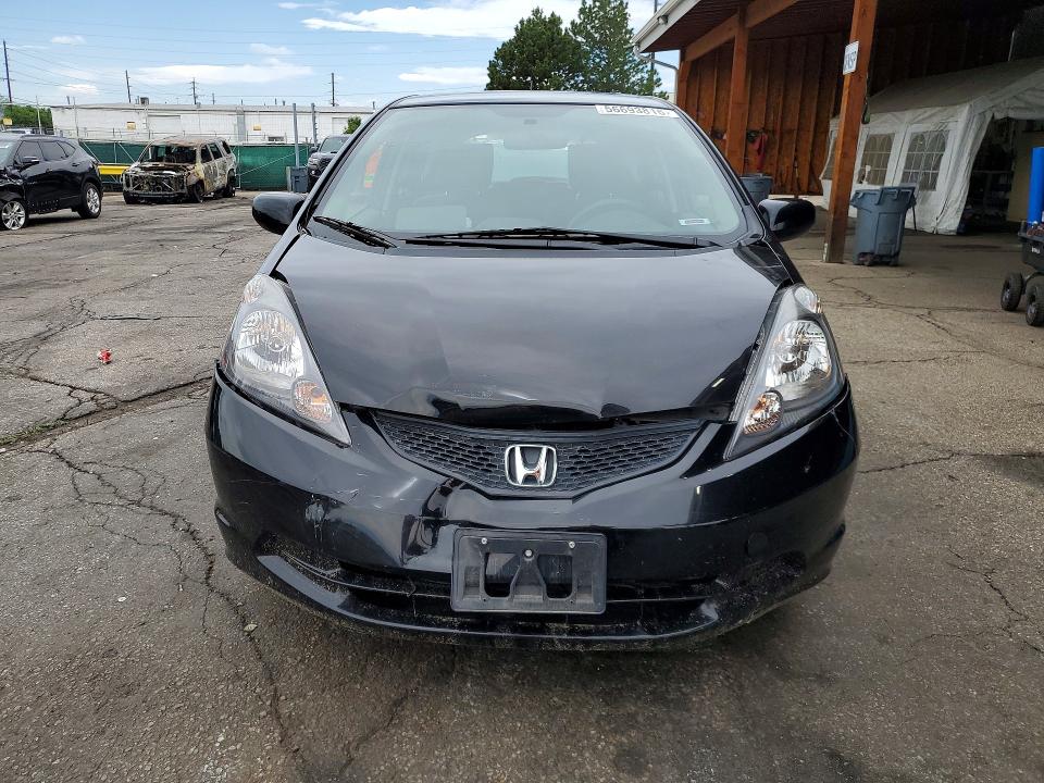 2013 Honda Fit VIN JHMGE8H3XDC069276 COPART salvage auction — FRONT END, Co - Public - Salvage Title, sold $2,900 on 2026-07-18 (photo 5)