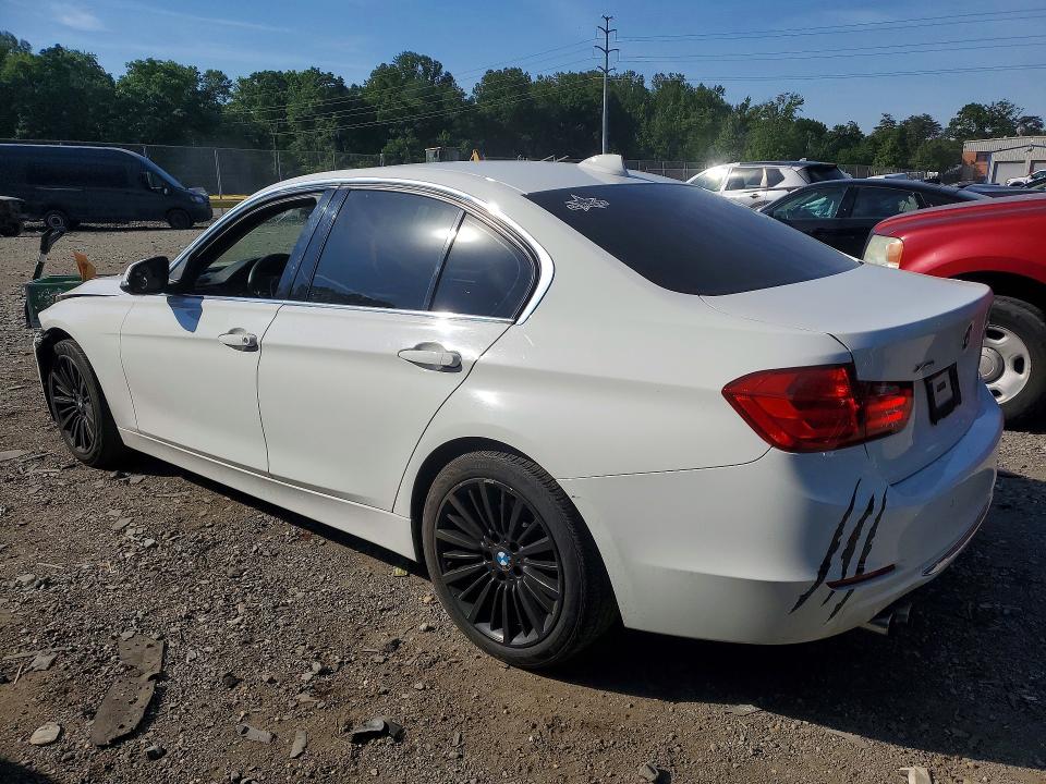 2015 BMW 3er VIN WBA3B3G51FNT19684 COPART salvage auction — FRONT END, Md - Cert Of Salvage > 75% Damage, sold $4,150 on 2026-08-09 (photo 2)