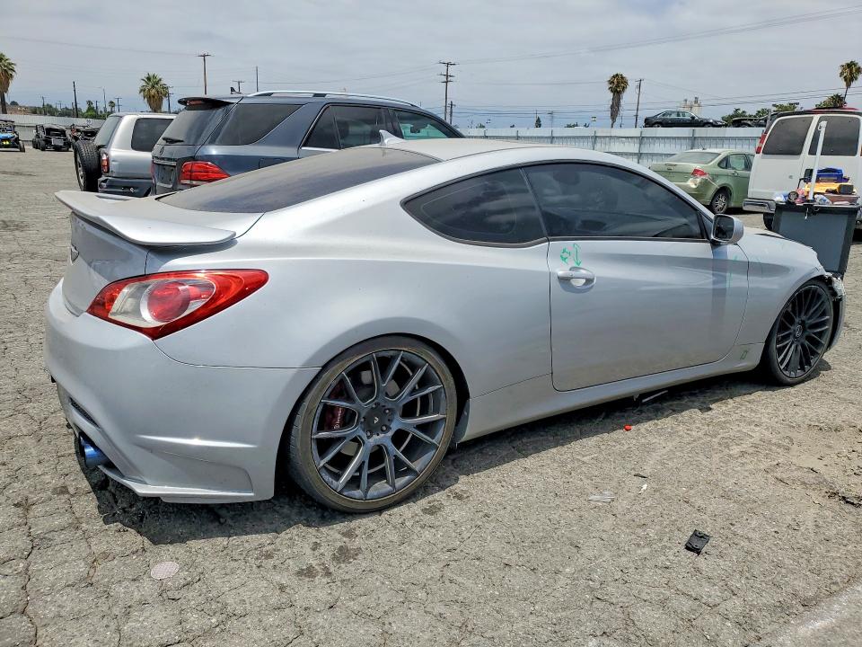 2010 Hyundai Genesis VIN KMHHT6KD9AU023568 COPART salvage auction — FRONT END, Ca - Salvage Certificate, sold $1,200 on 2026-07-09 (photo 3)