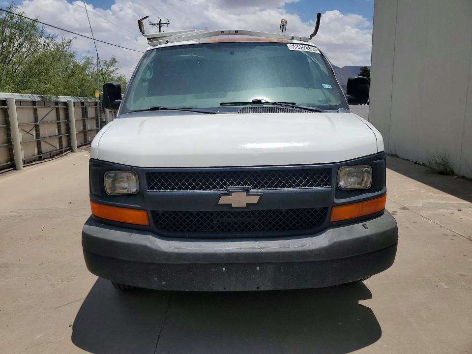 2010 Chevrolet Express 2500 VIN 1GCZGFBA7A1163915 COPART salvage auction — MINOR DENT/SCRATCHES, TX - CERTIFICATE OF TITLE, sold $250 on 2026-07-09 (photo 5)
