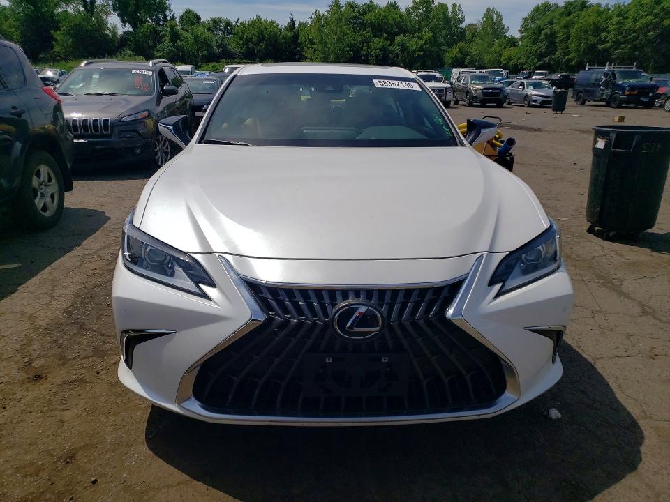 2025 Lexus VIN 58ADZ1B18SU184980 COPART salvage auction — SIDE, Ct - Cert Of Title-Salvage, sold $25,750 on 2026-08-07 (photo 5)
