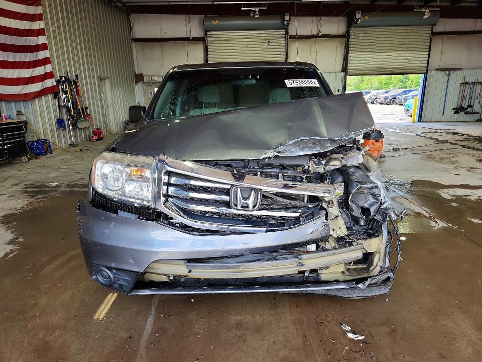 2013 Honda VIN 5FNYF4H23DB069433 COPART salvage auction — FRONT END, NY - MV-907A SALVAGE CERTIFICATE, sold $425 on 2026-07-06 (photo 5)