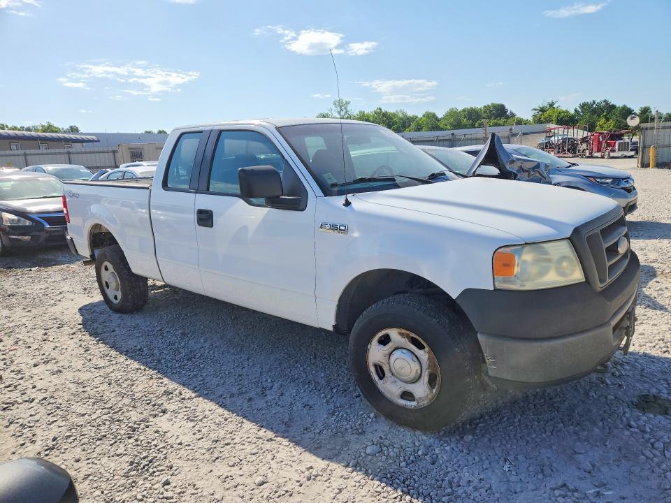 2006 Ford F-150 lightning VIN 1FTRX14W56NB32772 COPART salvage auction — NORMAL WEAR, Al - Certificate Of Title, sold $1,350 on 2026-07-09 (photo 4)