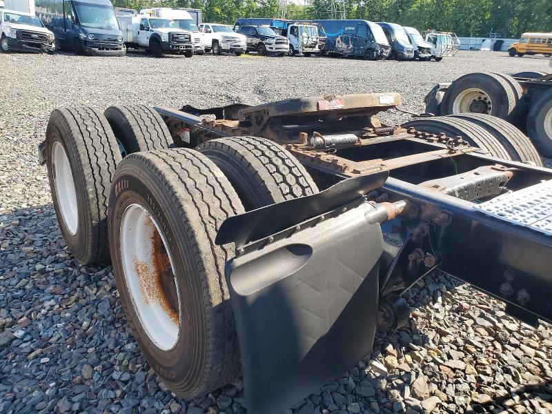 2006 Freightliner Conventional VIN 1FUJA6CK06LW38766 COPART salvage auction — NORMAL WEAR, NJ - CERTIFICATE OF TITLE, sold $8,200 on 2026-07-28 (photo 6)