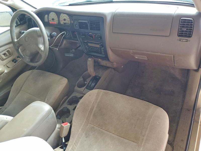 2004 Toyota Tacoma VIN 5TEVL52N64Z370782 COPART salvage auction — NORMAL WEAR, MT - CERT OF TITLE-REBUILT SALVAGE, sold $2,600 on 2026-07-13 (photo 8)