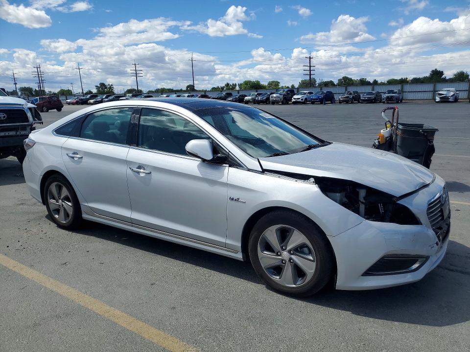 2016 Hyundai VIN KMHE34L10GA009130 COPART salvage auction — FRONT END, Id - Salvage Certificate Of Title, sold $800 on 2026-07-16 (photo 4)