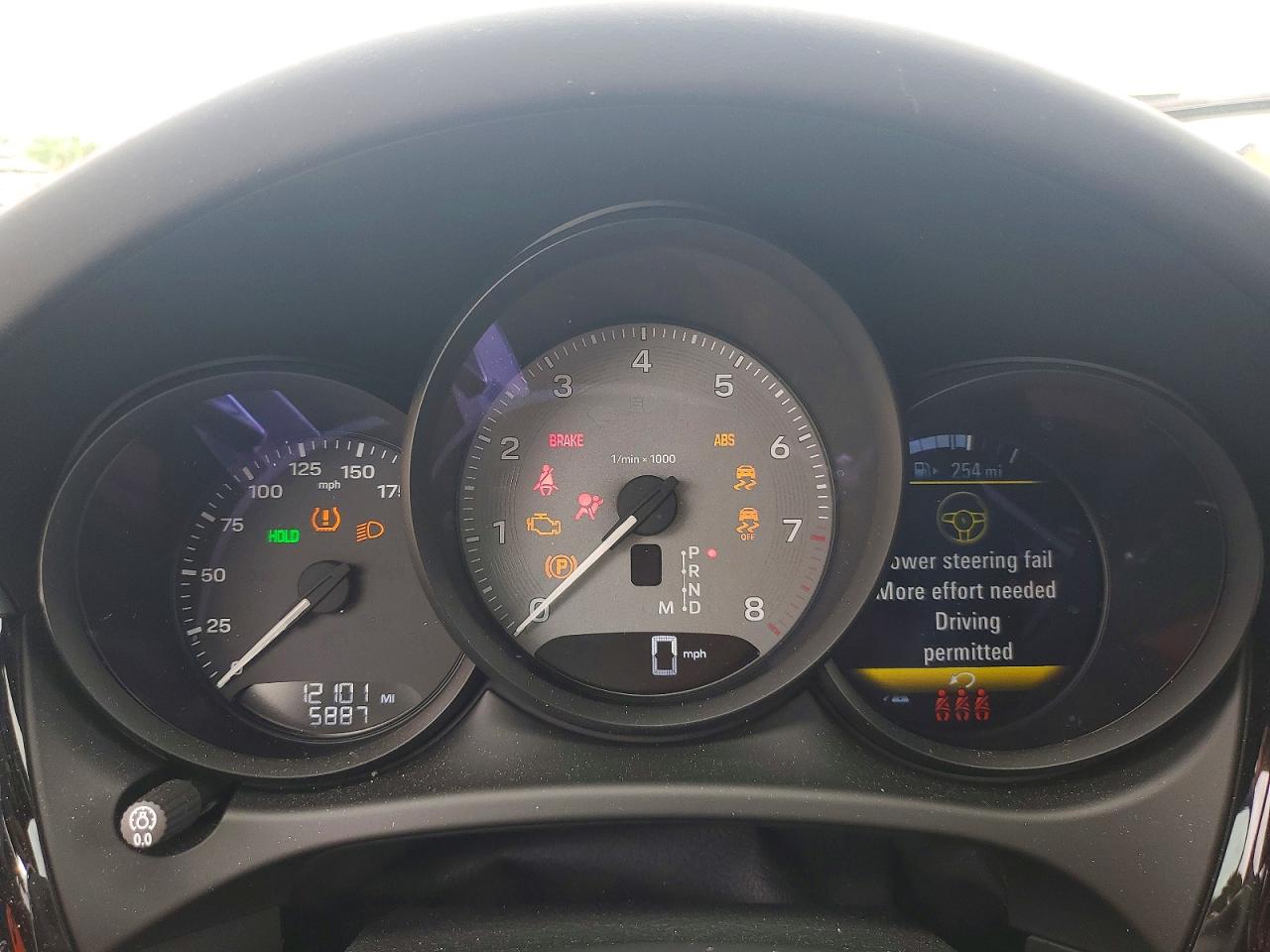 2025 Porsche Macan VIN WP1AG2A56SLB40186 COPART salvage auction — Side, FL - CERT OF TITLE SLVG REBUILDABLE, sold $28,250 on 2026-08-11 (photo 9)
