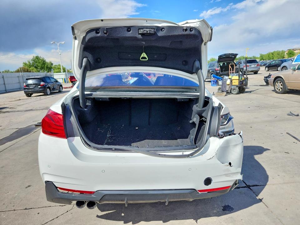 2020 BMW 4er VIN WBA4W5C0XLAE51492 COPART salvage auction — SIDE, CO - PUBLIC - SALVAGE TITLE, sold $1,400 on 2026-08-10 (photo 6)