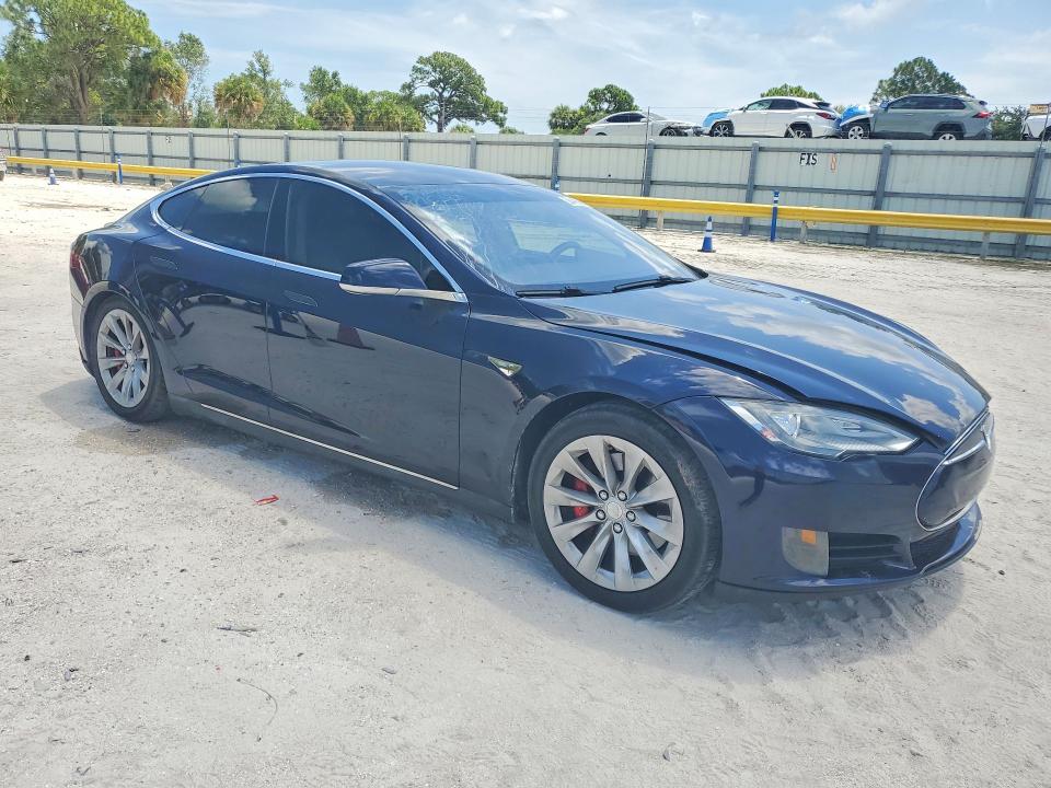 2013 Tesla VIN 5YJSA1CG1DFP03621 COPART salvage auction — REAR END, FL - CERT OF TITLE SLVG REBUILDABLE, sold $2,350 on 2026-07-22 (photo 4)