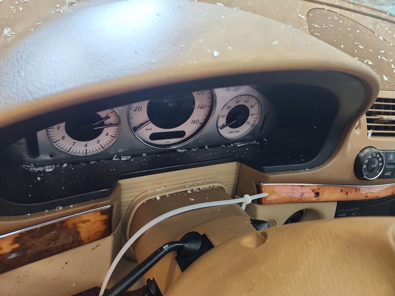 2007 Mercedes-benz E-class VIN WDBUF87X37B155060 COPART salvage auction — ROLLOVER, WI - JUNKED VEHICLE BILL OF SALE, sold $325 on 2026-07-20 (photo 9)