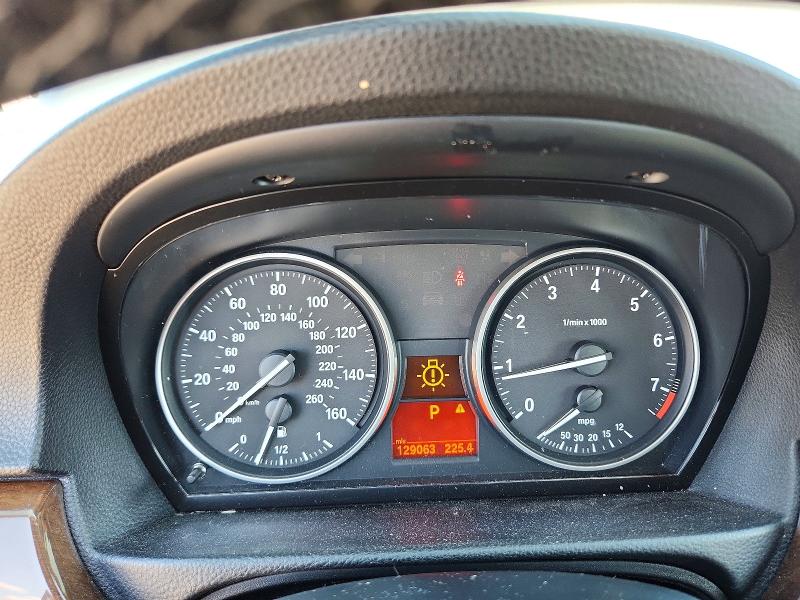 2009 BMW 3er VIN WBAPH77549NM46392 COPART salvage auction — SIDE, NC - SALVAGE CERTIFICATE OF TITLE, sold $275 on 2026-08-03 (photo 9)
