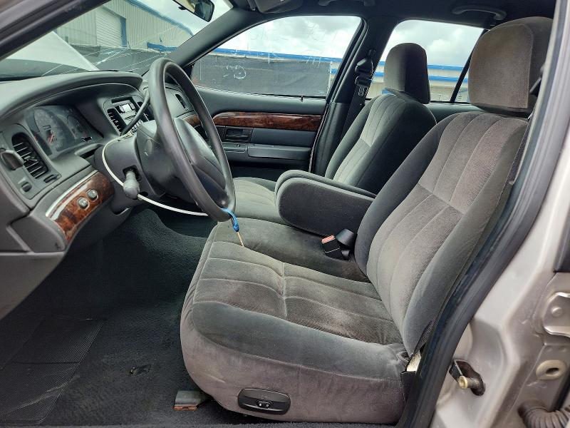 2004 Mercury Grand marquis VIN 2MEFM74W74X668924 COPART salvage auction — FRONT END, FL - CERT OF TITLE SLVG REBUILDABLE, sold $15 on 2026-07-21 (photo 7)