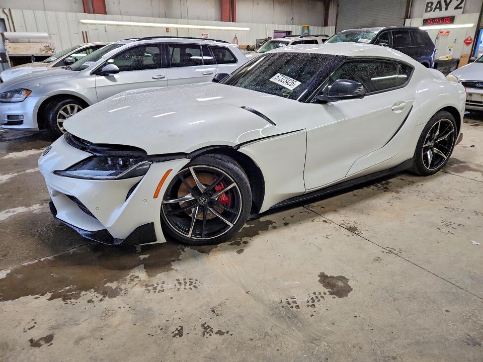 2021 Toyota VIN WZ1DB0C0XMW042199 COPART salvage auction — FRONT END, Il - Salvage Certificate, sold $13,800 on 2026-08-18 (photo 1)