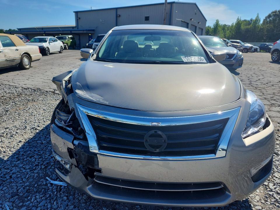 2014 Nissan Altima VIN 1N4AL3AP1EN227836 COPART salvage auction — FRONT END, TN - SALVAGE CERTIFICATE, sold $2,600 on 2026-07-09 (photo 5)