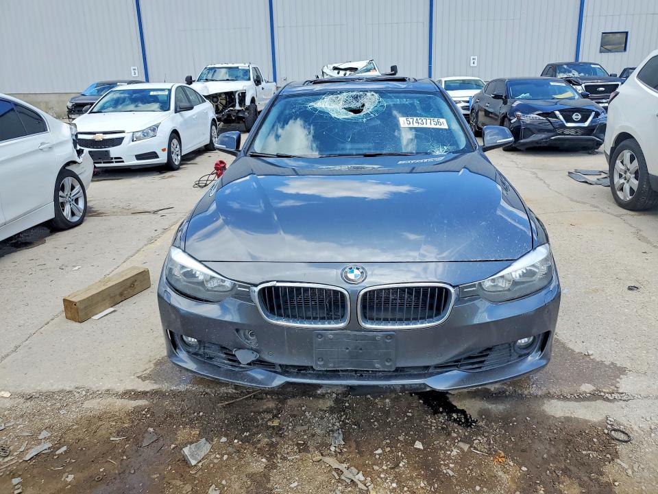 2013 BMW VIN WBA3B5G54DNS04442 COPART salvage auction — ROOF, Co - Public - Salvage Title, sold $1,600 on 2026-07-22 (photo 5)