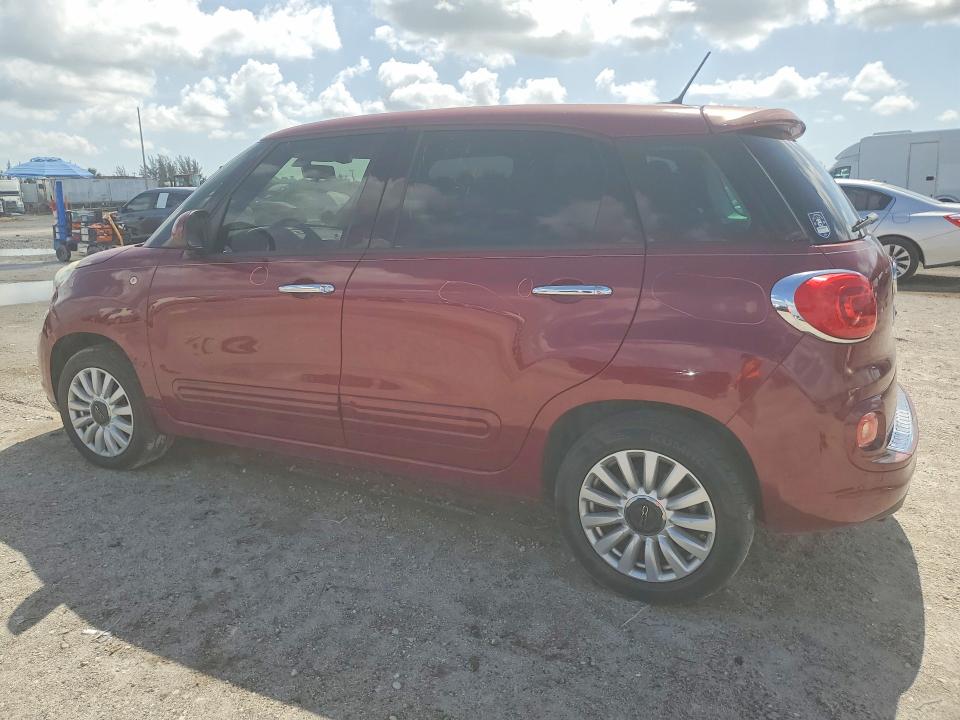 2014 Fiat 500 VIN ZFBCFABH2EZ014847 COPART salvage auction — SIDE, Fl - Cert Of Title Slvg Rebuildable, sold $175 on 2026-07-16 (photo 2)