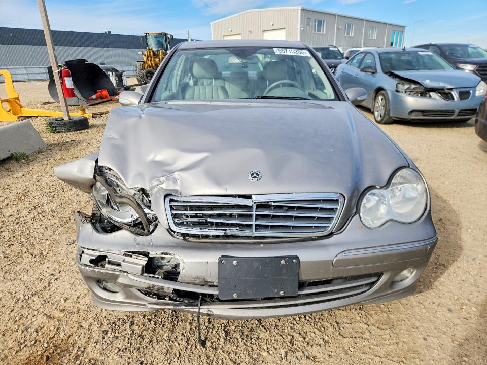 2005 Mercedes-benz C class VIN WDBRF81J65F686141 COPART salvage auction — FRAME DAMAGE, AB - BOS - SALVAGE, sold $325 on 2026-07-23 (photo 5)