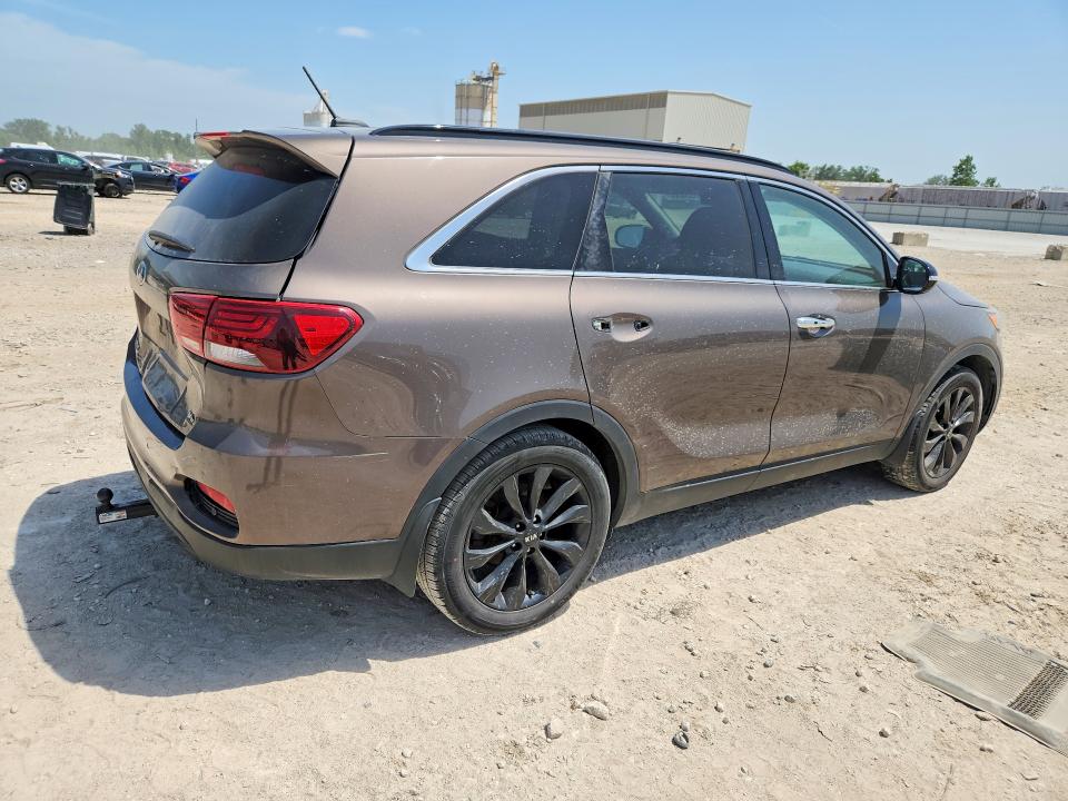 2020 Kia Sorento VIN 5XYPG4A59LG640881 COPART salvage auction — REAR END, Tx - Certificate Of Title, sold $1,650 on 2026-07-28 (photo 3)