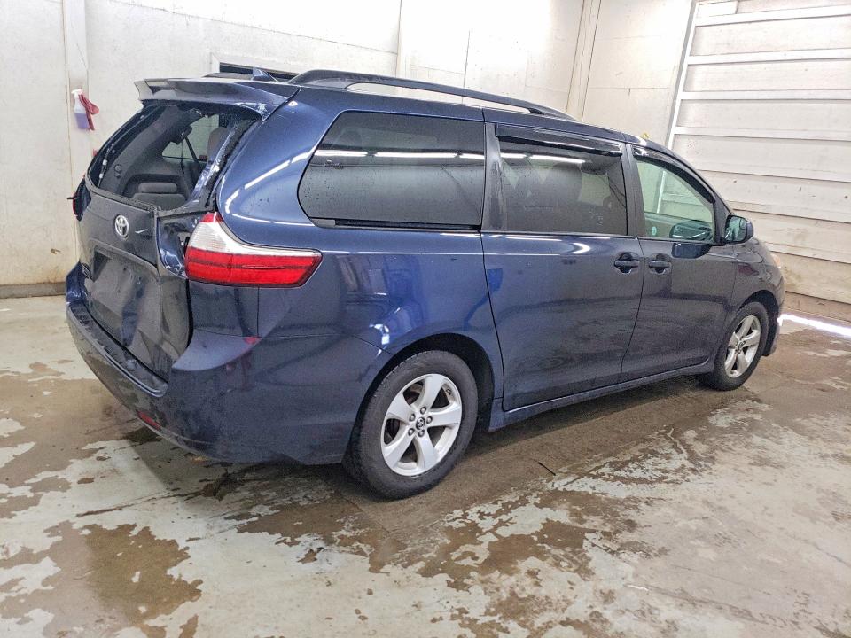 2018 Toyota VIN 5TDKZ3DC6JS960068 COPART salvage auction — REAR END, Tn - Salvage Certificate, sold $175 on 2026-07-21 (photo 3)