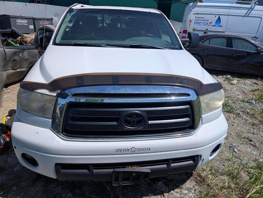 2011 Toyota Tundra VIN 5TFUY5F16BX169697 COPART salvage auction — REAR END, Qc - Gravement Accidente, sold $5,200 on 2026-07-07 (photo 5)