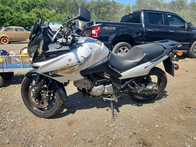 2008 Suzuki Dl650 VIN JS1VP54A982100609 COPART salvage auction — FRONT END, Md - Cert Of Salvage > 75% Damage, sold $125 on 2026-07-23 (photo 3)