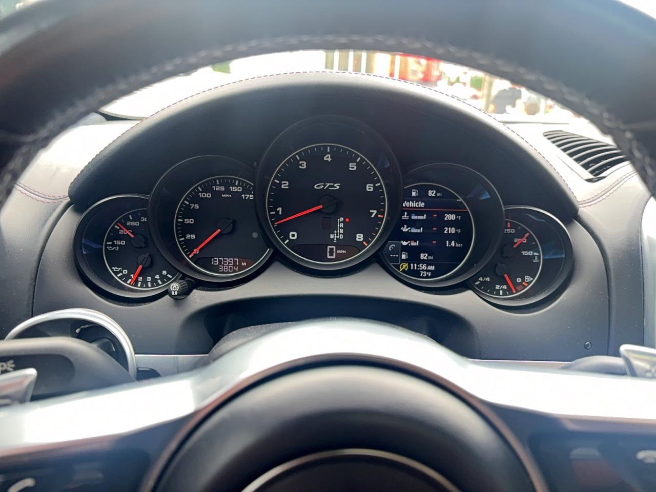 2016 Porsche Cayenne VIN WP1AD2A21GLA79142 COPART salvage auction — Normal Wear, NY - CERT OF TITLE-REBUILT SALVAGE (P), sold $1,500 on 2026-06-30 (photo 8)