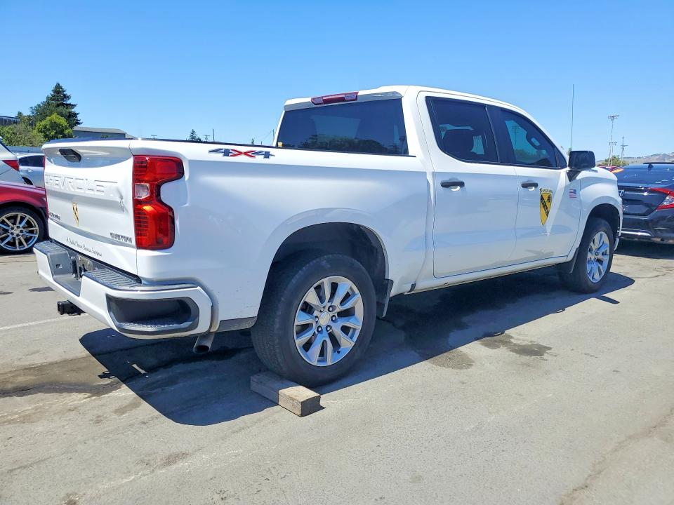 2022 Chevrolet Silverado VIN 3GCPYBEK6NG163722 COPART salvage auction — Burn Engine, CA - SALVAGE CERTIFICATE, sold $9,300 on 2026-07-02 (photo 3)