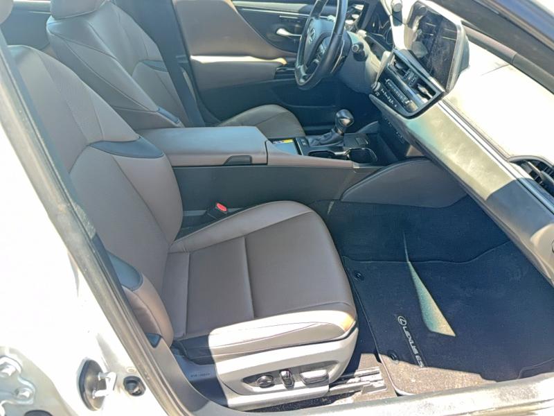 2024 Lexus ES VIN 58ADA1C19RU053878 COPART salvage auction — NORMAL WEAR, Az - Certificate Of Title (P), sold $24,900 on 2026-07-13 (photo 5)