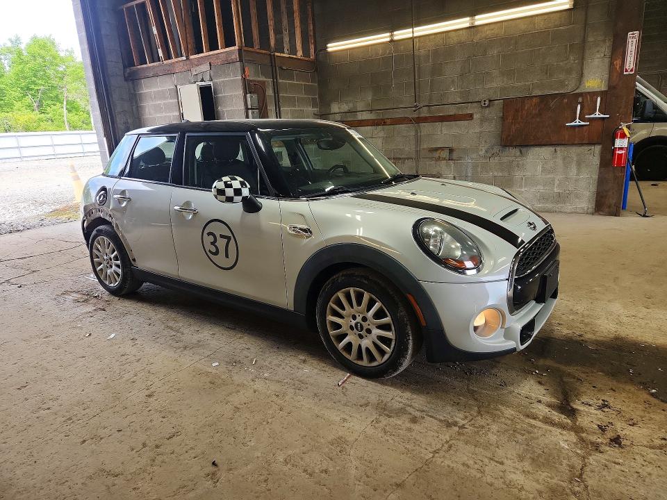 2015 Mini Cooper VIN WMWXU3C51F2B59411 COPART salvage auction — SIDE, Ny - Mv-907A Salvage Certificate, sold $1,250 on 2026-07-27 (photo 4)