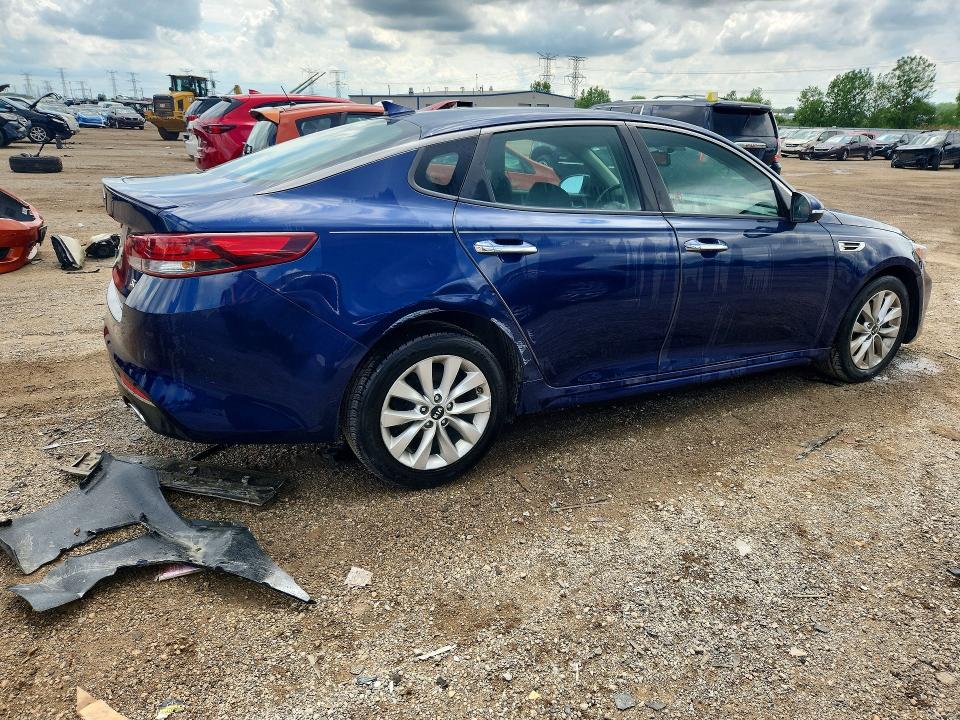 2018 Kia VIN 5XXGT4L3XJG217591 COPART salvage auction — FRONT END, IL - SALVAGE CERTIFICATE, sold $2,000 on 2026-07-30 (photo 3)
