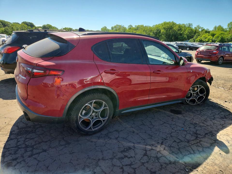 2023 Alfa romeo Stelvio VIN ZASPAKBN3P7D50537 COPART salvage auction — FRONT END, Ct - Cert Of Title-Salvage, sold $5,400 on 2026-07-17 (photo 3)